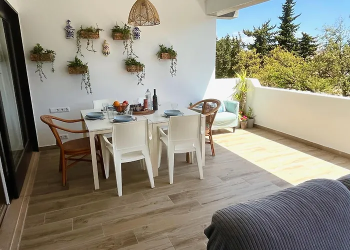 Excelstay - Balaia Apartmán *