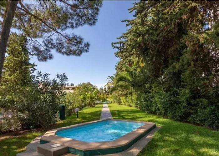 Excelstay - Balaia Apartmán *